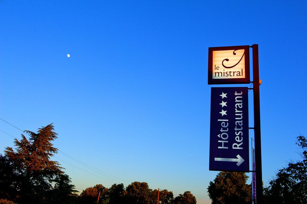 Logis Hotel Le Mistral - Restaurant - Montelimar Sud 3* Châteauneuf-du-Rhône