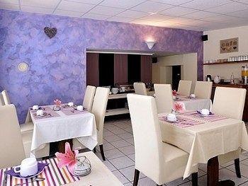 Hotel Logis Hotel Le Mistral - Restaurant - Montelimar Sud Châteauneuf-du-Rhône