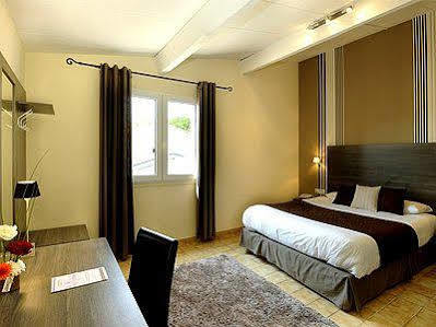 Logis Hotel Le Mistral - Restaurant - Montelimar Sud Hotel Châteauneuf-du-Rhône